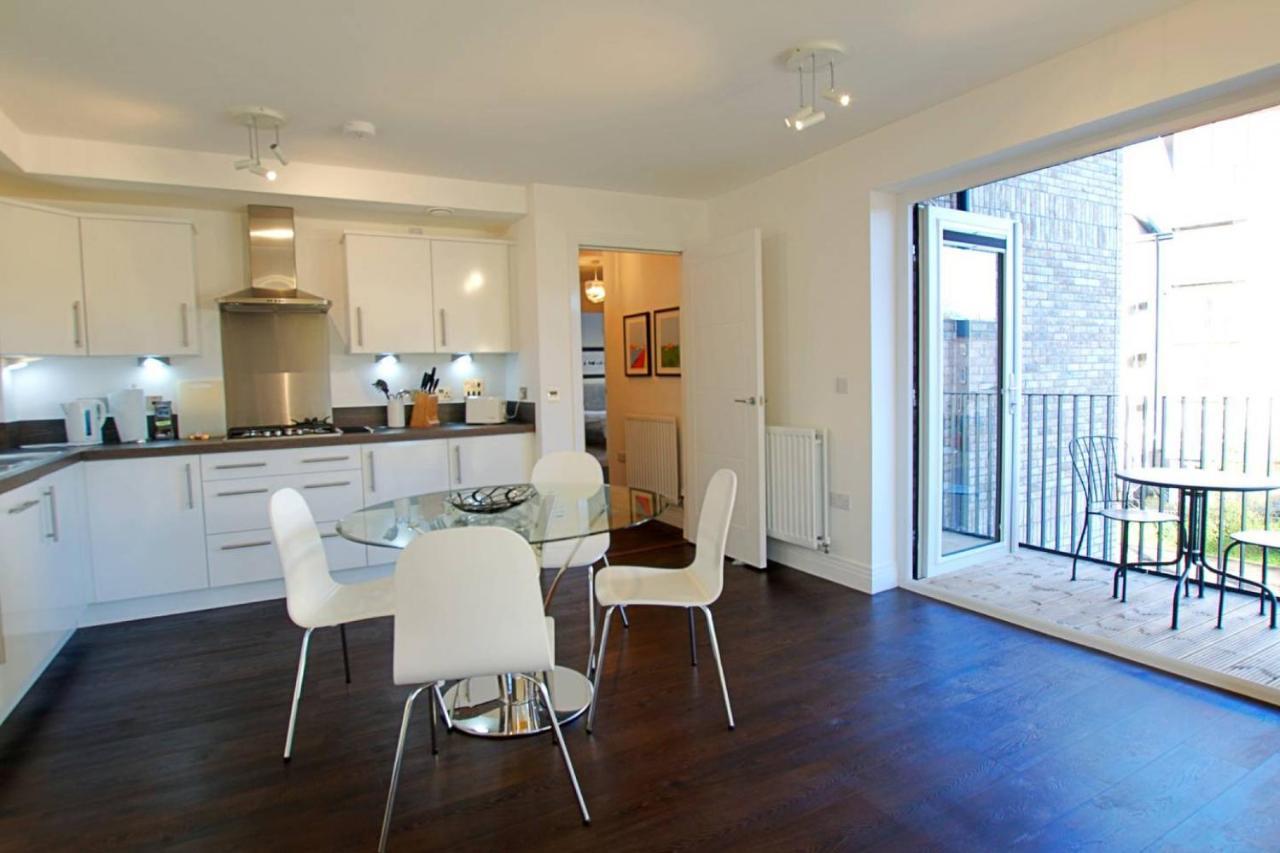Altido Bright City Centre 2Bed, 2Bath With Free Parking เอดินบะระ ภายนอก รูปภาพ
