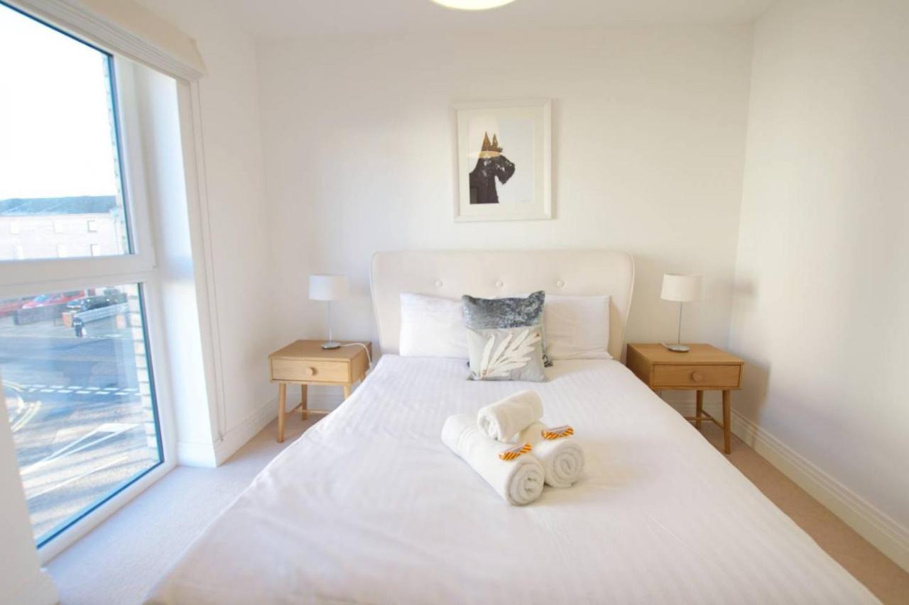 Altido Bright City Centre 2Bed, 2Bath With Free Parking เอดินบะระ ภายนอก รูปภาพ