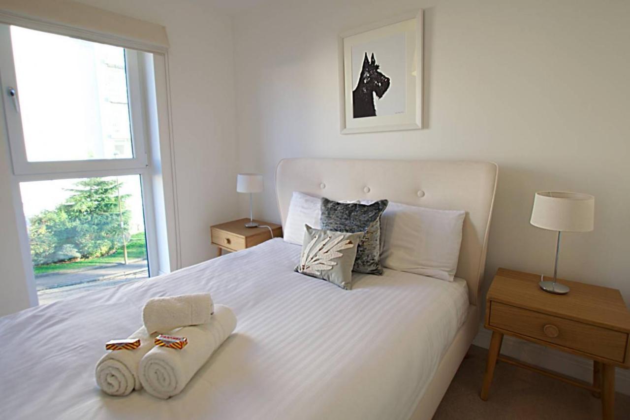 Altido Bright City Centre 2Bed, 2Bath With Free Parking เอดินบะระ ภายนอก รูปภาพ