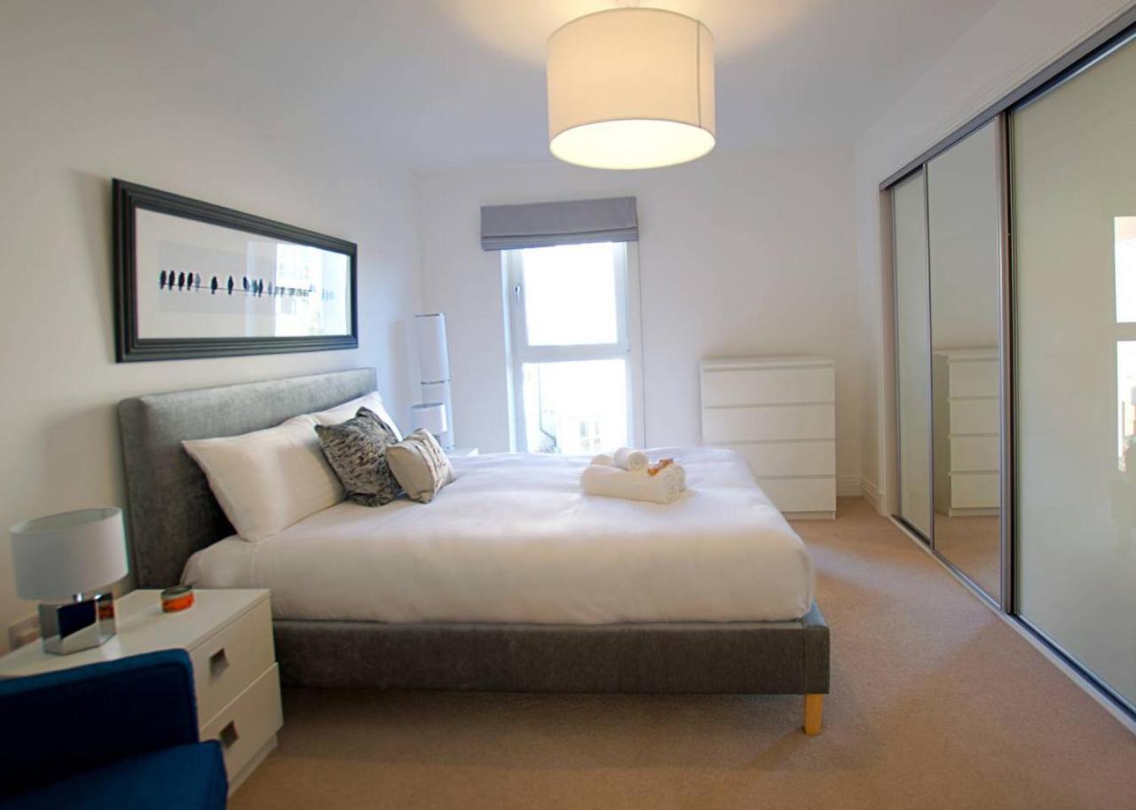 Altido Bright City Centre 2Bed, 2Bath With Free Parking เอดินบะระ ภายนอก รูปภาพ